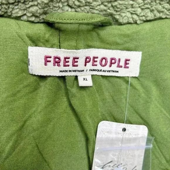 Free People Jacket Joplin Teddy Sweet Pistachio Sz XL Green NWT $198 - Picture 7 of 10